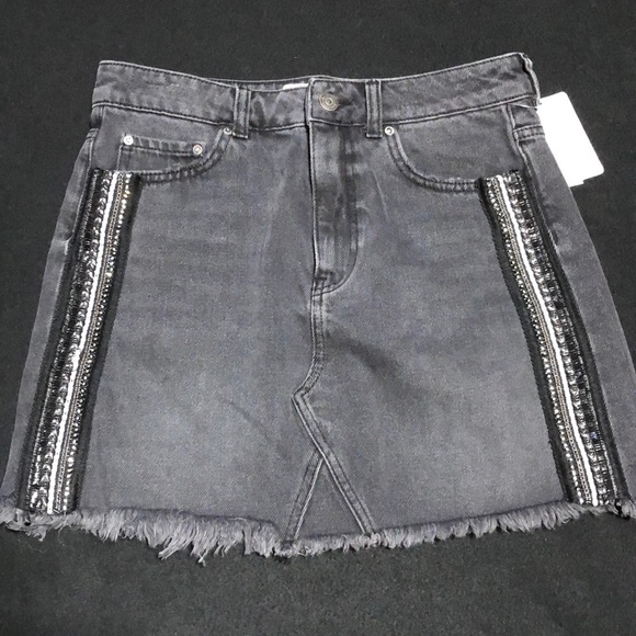 🆕 Free People Embellished Mini Skirt - Picture 2 of 5